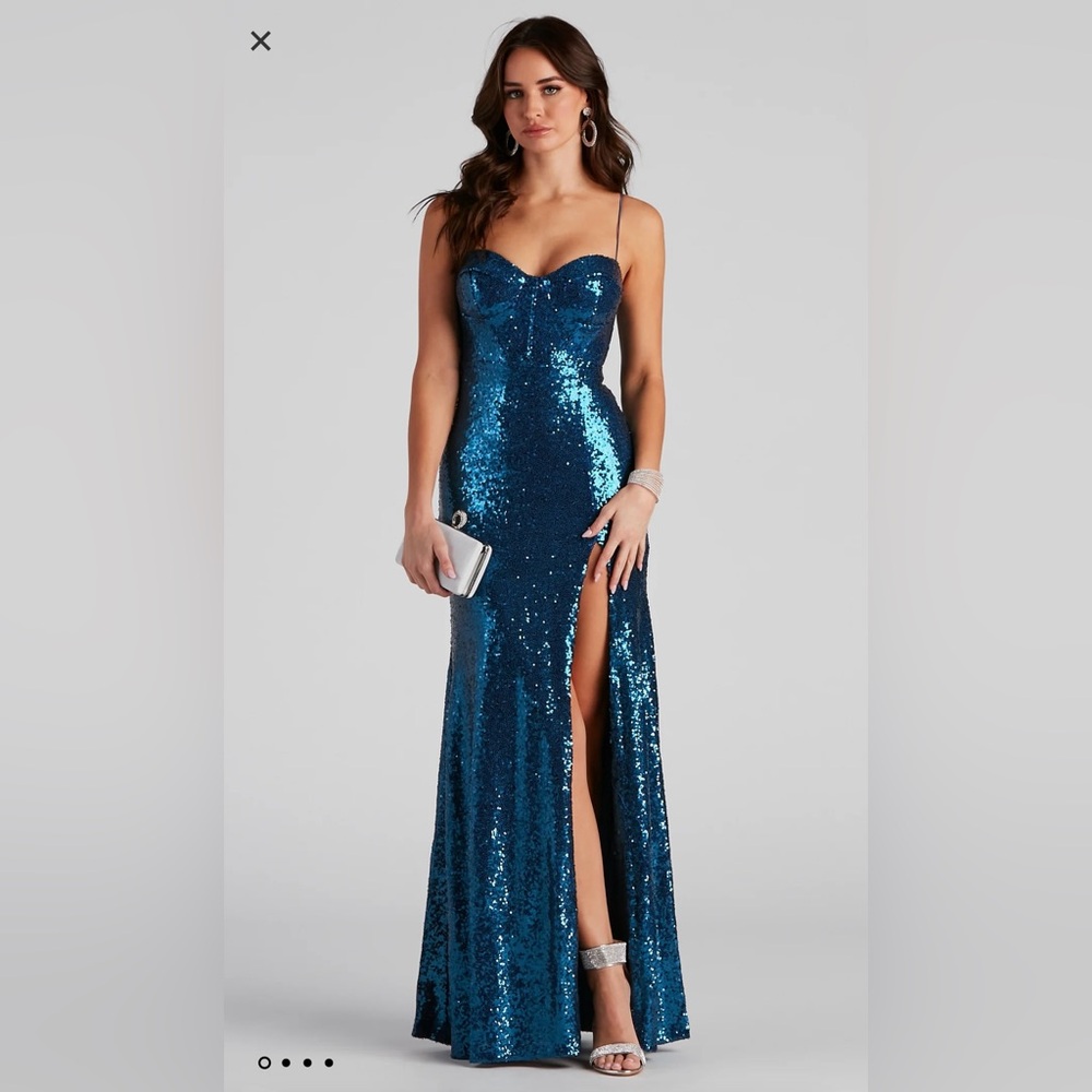 Windsor Dorothea Formal Sequin Mermaid Dress - BLUE